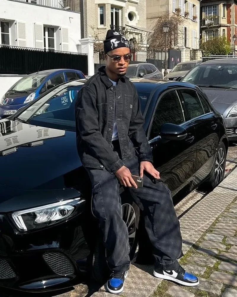 Black Y2K Beanie - Image 4