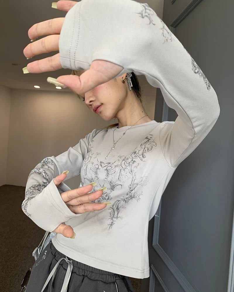 Grunge Crop Top - Image 3