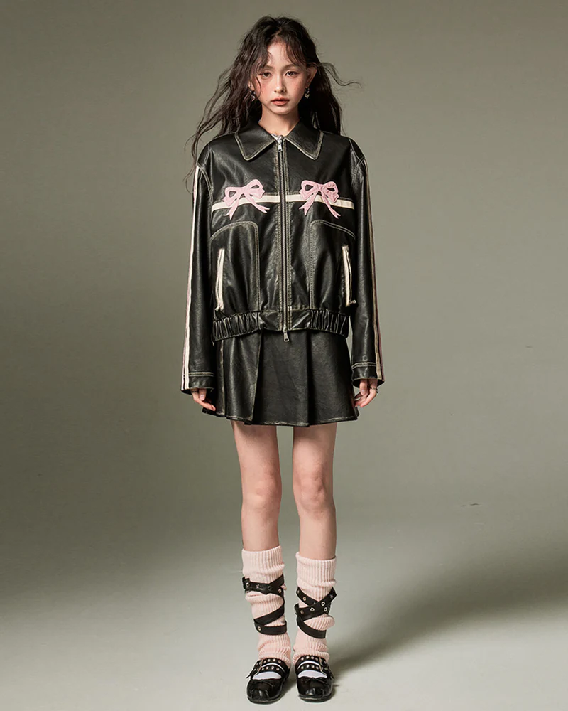 Leather Pleated Skirt - Image 4