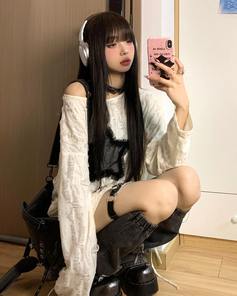 Y2K Off The Shoulder Top - Image 7